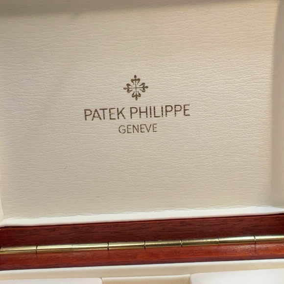 VINTAGE ORIGINAL Patek Philippe Watch Box - Picture 6 of 7